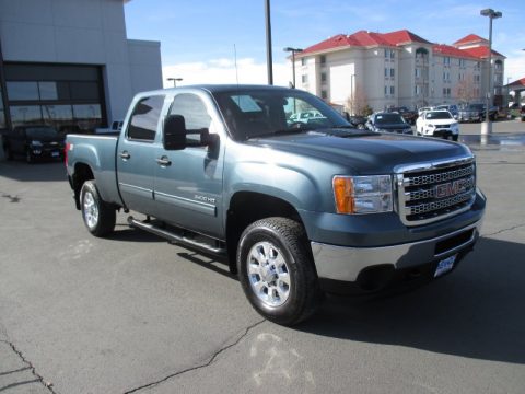 Stealth Gray Metallic GMC Sierra 3500HD SLE Crew Cab 4x4.  Click to enlarge.