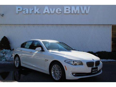 Alpine White BMW 5 Series 535i xDrive Sedan.  Click to enlarge.