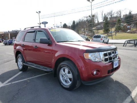 Toreador Red Metallic Ford Escape XLT V6 4WD.  Click to enlarge.