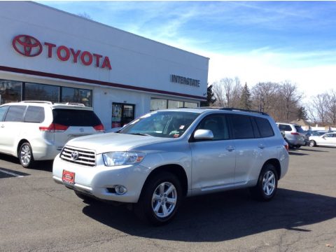 Classic Silver Metallic Toyota Highlander SE 4WD. Click to enlarge. Classic Silver Metallic Toyota Highlander SE 4WD. Click to enlarge.