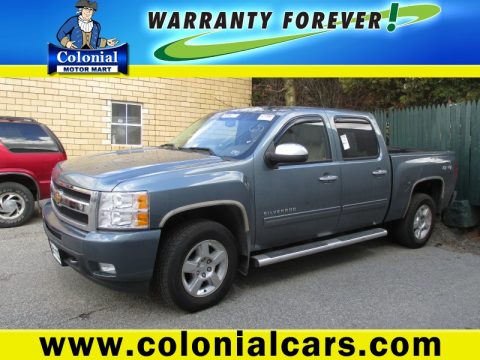 Blue Granite Metallic Chevrolet Silverado 1500 LTZ Crew Cab 4x4.  Click to enlarge.