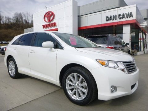 Blizzard Pearl White Toyota Venza I4 AWD.  Click to enlarge.