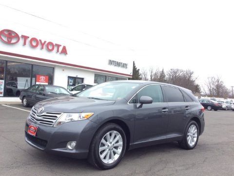 Magnetic Gray Metallic Toyota Venza XLE AWD.  Click to enlarge.