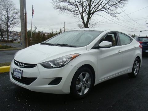 Shimmering White Hyundai Elantra GLS.  Click to enlarge.