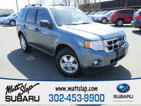Steel Blue Metallic Ford Escape XLT.  Click to enlarge.