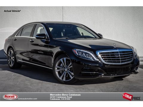 Black Mercedes-Benz S 550 Sedan.  Click to enlarge.