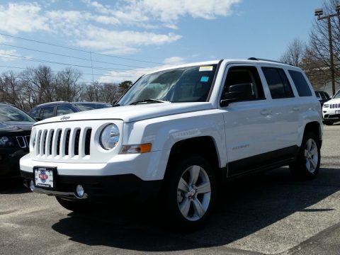 Bright White Jeep Patriot Limited 4x4.  Click to enlarge.