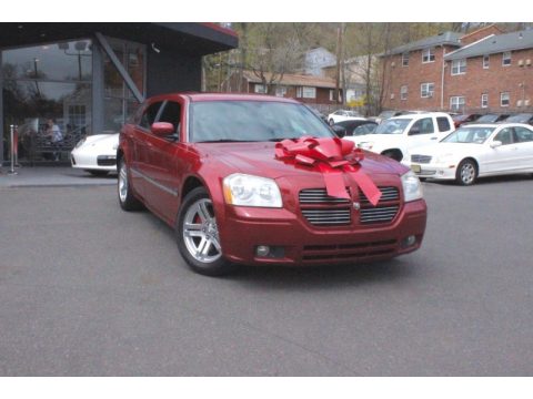 Inferno Red Crystal Pearl Dodge Magnum R/T.  Click to enlarge.