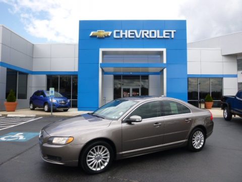 Oyster Gray Metallic Volvo S80 3.2.  Click to enlarge.