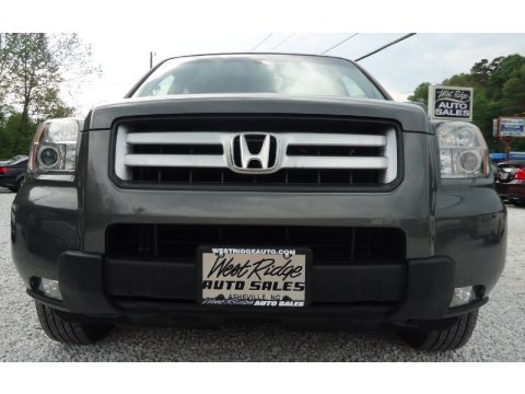 Formal Black Honda Pilot EX-L 4WD.  Click to enlarge.