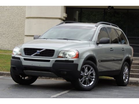 Silver Metallic Volvo XC90 T6 AWD.  Click to enlarge.