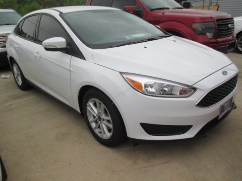 Oxford White Ford Focus SE Sedan.  Click to enlarge.