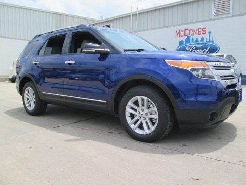 Deep Impact Blue Ford Explorer XLT.  Click to enlarge.