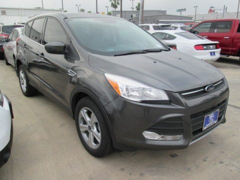 Magnetic Metallic Ford Escape SE.  Click to enlarge.