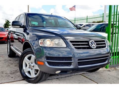 Offroad Grey Metallic Volkswagen Touareg V6.  Click to enlarge.