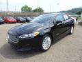 Front 3/4 View of 2016 Ford Fusion Hybrid S #7