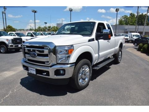 Oxford White Ford F350 Super Duty Lariat Super Cab 4x4.  Click to enlarge.