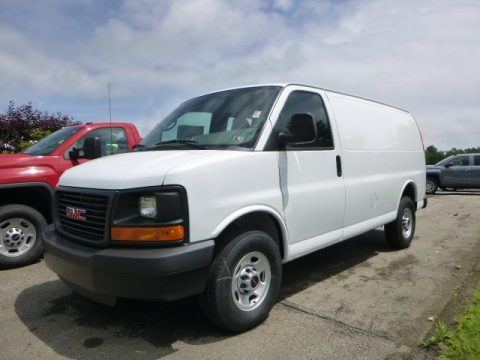 Summit White GMC Savana Van 2500 Cargo.  Click to enlarge.