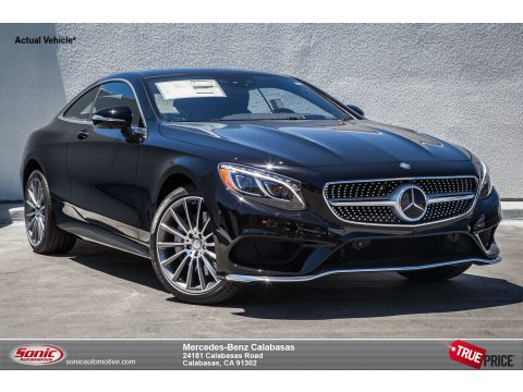 Black Mercedes-Benz S 550 4Matic Coupe.  Click to enlarge.