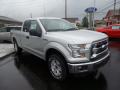 Front 3/4 View of 2015 Ford F150 XL SuperCab 4x4 #10