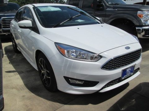 Oxford White Ford Focus SE Sedan.  Click to enlarge.