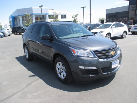 Cyber Gray Metallic Chevrolet Traverse LS AWD.  Click to enlarge.