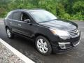 Front 3/4 View of 2016 Chevrolet Traverse LT AWD #5
