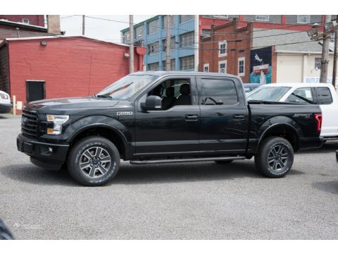 Tuxedo Black Metallic Ford F150 XLT SuperCrew 4x4.  Click to enlarge.