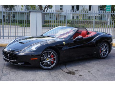 Nero (Black) Ferrari California .  Click to enlarge.