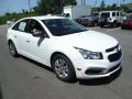 Front 3/4 View of 2016 Chevrolet Cruze Limited LS #5