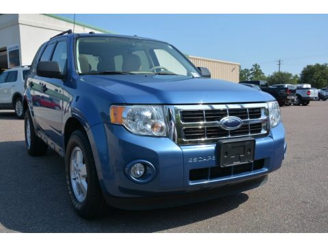 Sport Blue Metallic Ford Escape XLT V6 4WD.  Click to enlarge.