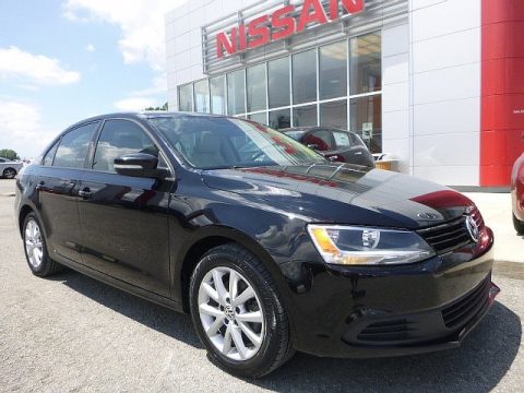 Black Volkswagen Jetta SE Sedan.  Click to enlarge.