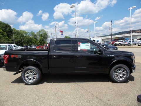 Tuxedo Black Metallic Ford F150 Lariat SuperCrew 4x4.  Click to enlarge.