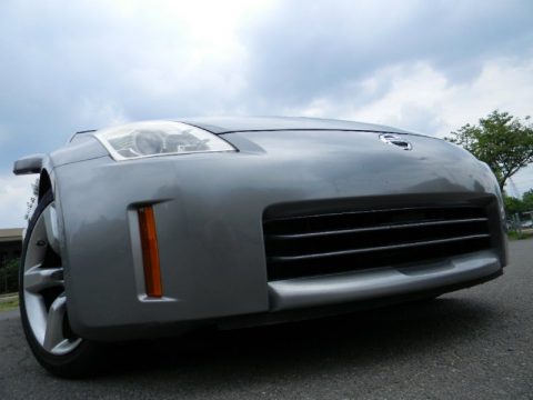 Silverstone Metallic Nissan 350Z Enthusiast Coupe.  Click to enlarge.