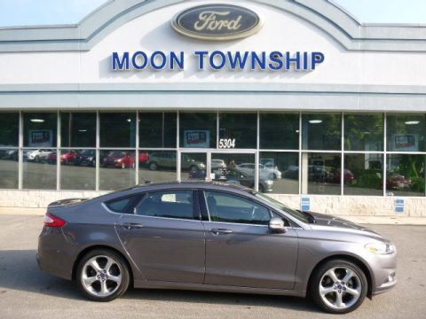 Sterling Gray Ford Fusion SE EcoBoost.  Click to enlarge.