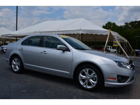 Ingot Silver Metallic Ford Fusion SE.  Click to enlarge.