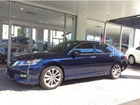 Obsidian Blue Pearl Honda Accord Sport Sedan.  Click to enlarge.