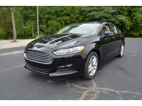 Shadow Black Ford Fusion SE.  Click to enlarge.