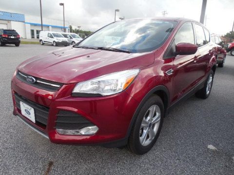 Ruby Red Metallic Ford Escape SE 4WD. Click to enlarge. Ruby Red Metallic Ford Escape SE 4WD. Click to enlarge.