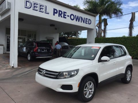 Candy White Volkswagen Tiguan LE.  Click to enlarge.