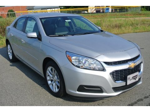 Silver Ice Metallic Chevrolet Malibu Limited LT.  Click to enlarge.