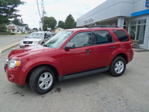 Sangria Red Metallic Ford Escape XLT V6 4WD.  Click to enlarge.