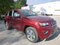 Front 3/4 View of 2015 Jeep Grand Cherokee Overland 4x4 #10