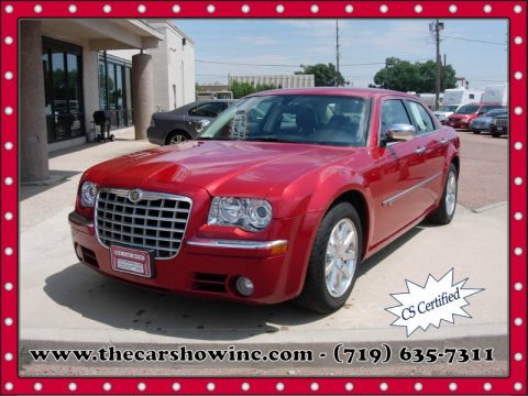 Inferno Red Crystal Pearl Chrysler 300 C HEMI.  Click to enlarge.