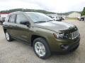 Front 3/4 View of 2016 Jeep Compass Sport 4x4 #10