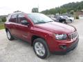 Front 3/4 View of 2016 Jeep Compass Sport 4x4 #12