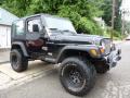 Front 3/4 View of 1998 Jeep Wrangler SE 4x4 #1