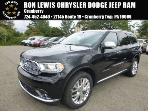 Brilliant Black Crystal Pearl Dodge Durango Citadel AWD.  Click to enlarge.