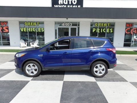 Deep Impact Blue Metallic Ford Escape SE 1.6L EcoBoost.  Click to enlarge.
