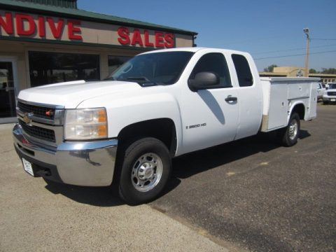 Summit White Chevrolet Silverado 2500HD LT Extended Cab 4x4.  Click to enlarge.